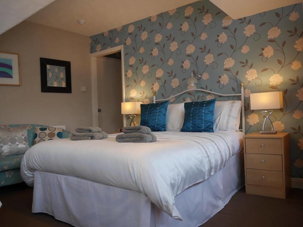 Redlands Hotel Бриксам Екстериор снимка